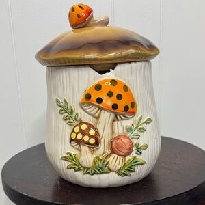 Merry mushroom canister vintage ceramic with flaws
